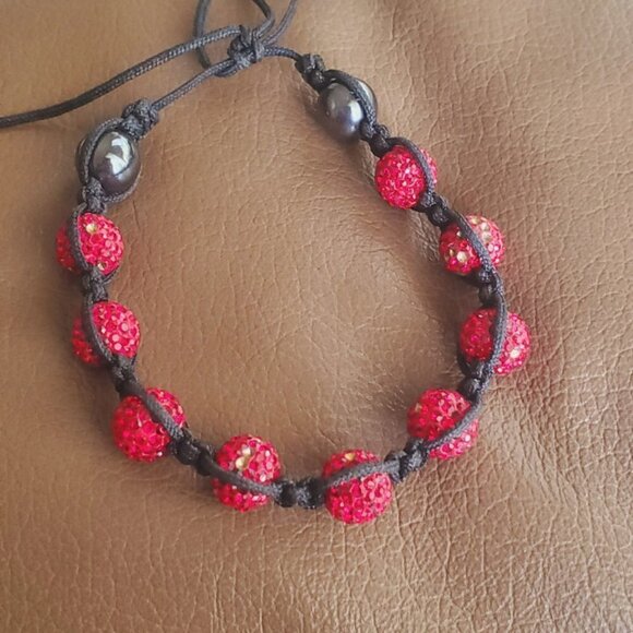 Unisex Ruby Red Coloured Swarovski Crystal Balls & Smooth Round Hematite Beads🌴 - Picture 5 of 6